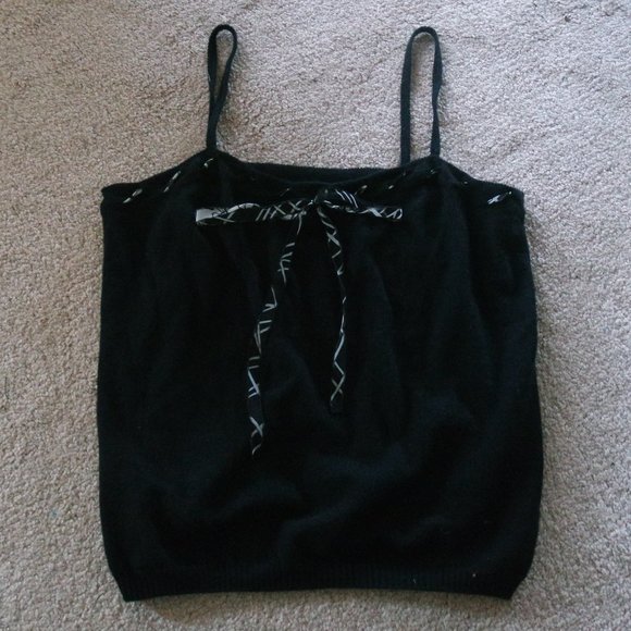 Black Cami with Bow - Picture 1 of 2